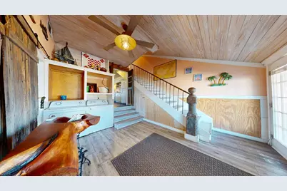 131 W White Avenue #D, Port Aransas, TX 78373 - Photo 5