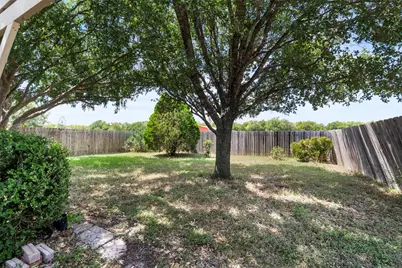 120 Shenandoah Trail, Elgin, TX 78621 - Photo 13