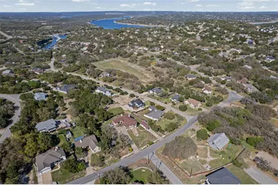 314 Alloway Drive, Spicewood, TX 78669 - Photo 23