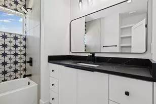 314 Alloway Dr, Spicewood, TX 78669 - Photo 11