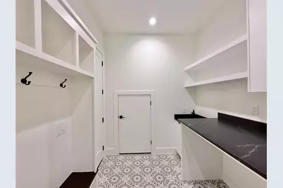 314 Alloway Drive, Spicewood, TX 78669 - Photo 19