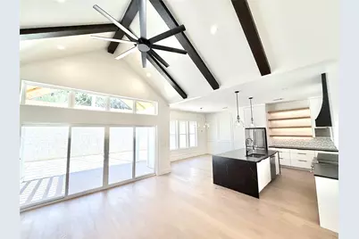 314 Alloway Drive, Spicewood, TX 78669 - Photo 23