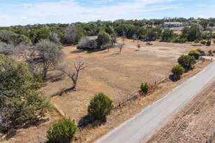 351 Co Rd 326, Bertram, TX 78605 - Photo 39