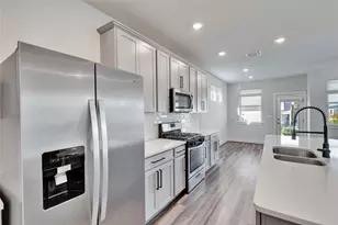 7408 Acela Trl, Austin, TX 78744 - Photo 9