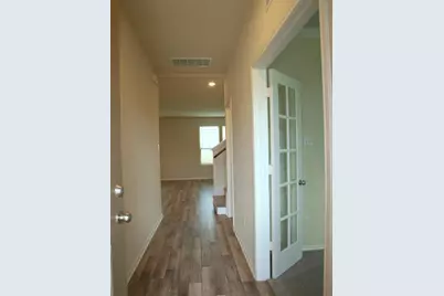173 Onna Street, Taylor, TX 76574 - Photo 5