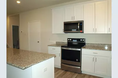 173 Onna Street, Taylor, TX 76574 - Photo 9