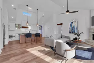 516 Ronay Dr S, Spicewood, TX 78669 - Photo 3