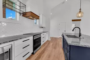 516 Ronay Dr S, Spicewood, TX 78669 - Photo 5