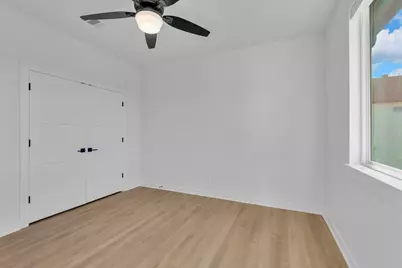 516 Ronay Drive S, Briarcliff, TX 78669 - Photo 17