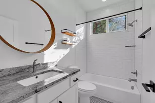 516 Ronay Dr S, Spicewood, TX 78669 - Photo 15