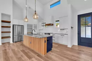 516 Ronay Dr S, Spicewood, TX 78669 - Photo 7