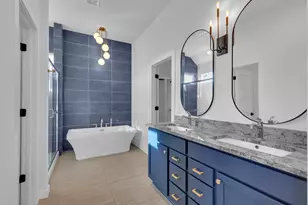 516 Ronay Dr S, Spicewood, TX 78669 - Photo 11