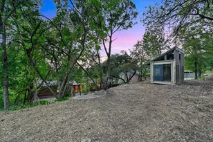 5723 Highland Hills Dr, Austin, TX 78731 - Photo 23