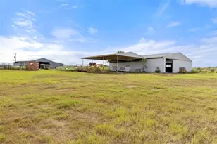 18000 FM112, Thrall, TX 76578 - Photo 19