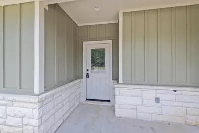 1215 Sherrard Street #B, Burnet, TX 78611 - Photo 3