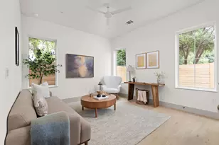 2503 E 18th St, Austin, TX 78702 - Photo 13