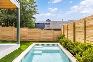 2503 E 18th St, Austin, TX 78702 - Photo 37