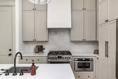 2503 E 18th Street, Austin, TX 78702 - Photo 9