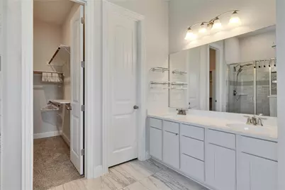 124 Leadtree Loop, Buda, TX 78610 - Photo 11