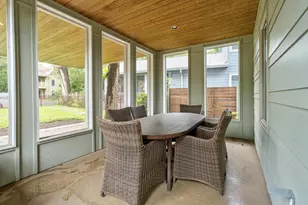 604 W Live Oak St, Austin, TX 78704 - Photo 3