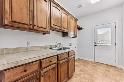 105 Silver Leaf Drive, Georgetown, TX 78633 - Photo 27