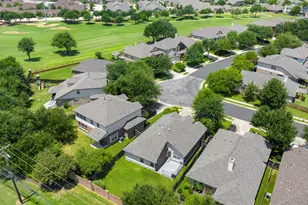 1689 Hidden Springs Path, Round Rock, TX 78665 - Photo 29