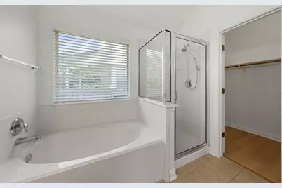 1689 Hidden Springs Path, Round Rock, TX 78665 - Photo 17