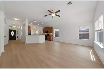 1689 Hidden Springs Path, Round Rock, TX 78665 - Photo 7
