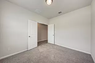 1019 Round Bale Rd, Hutto, TX 78634 - Photo 23