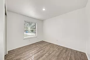 13124 Winecup Mallow Trl, Elgin, TX 78621 - Photo 19