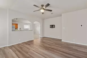 19709 Drifting Meadows Dr, Pflugerville, TX 78660 - Photo 5