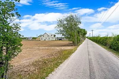 1310 River Park Road, Luling, TX 78648 - Photo 3