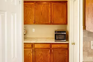 412 Derby Ln, Georgetown, TX 78626 - Photo 17