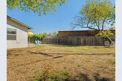 1307 E Saint Johns Avenue #B, Austin, TX 78752 - Photo 27