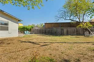 1307 E St Johns Ave, Austin, TX 78752 - Photo 27