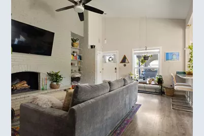 1307 E Saint Johns Avenue #B, Austin, TX 78752 - Photo 5