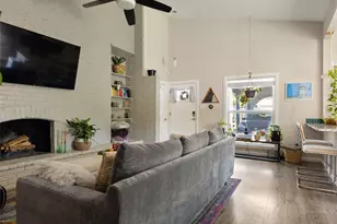 1307 E St Johns Ave, Austin, TX 78752 - Photo 5