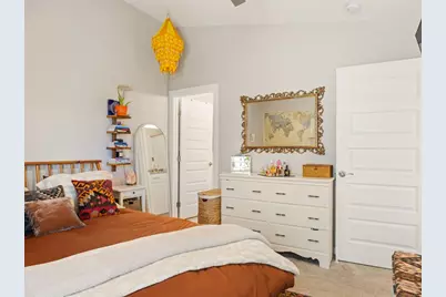 1307 E Saint Johns Avenue #B, Austin, TX 78752 - Photo 13