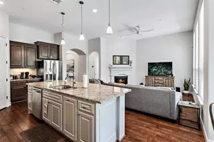 106 Maxwell Way, Austin, TX 78738 - Photo 9