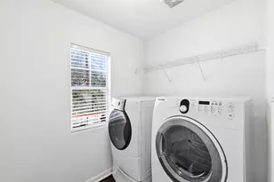 2821 Saville Loop, Austin, TX 78741 - Photo 11