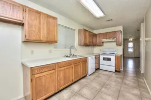 517 Luther Dr, Georgetown, TX 78628 - Photo 11