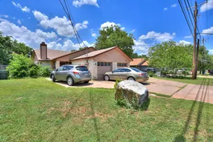 517 Luther Dr, Georgetown, TX 78628 - Photo 3