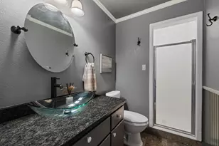 110 Riverwood Dr, Georgetown, TX 78628 - Photo 31