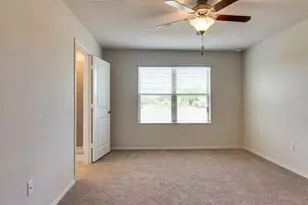 10604 Dimitrios Dr, Austin, TX 78747 - Photo 7