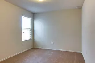10604 Dimitrios Dr, Austin, TX 78747 - Photo 11