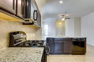 10604 Dimitrios Dr, Austin, TX 78747 - Photo 3