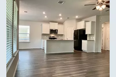 124 Marcel Court, Taylor, TX 76574 - Photo 5