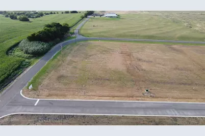 205 Tigerlily Way, Thrall, TX 76578 - Photo 3