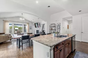 1505 Long Shadow Ln, Georgetown, TX 78628 - Photo 9