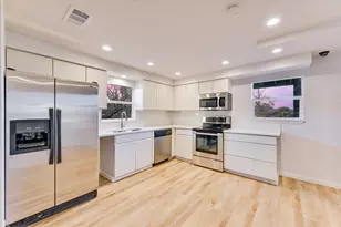 122 Forest Lake Dr, Del Valle, TX 78617 - Photo 17